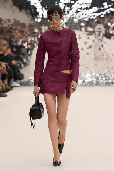 Look 35
